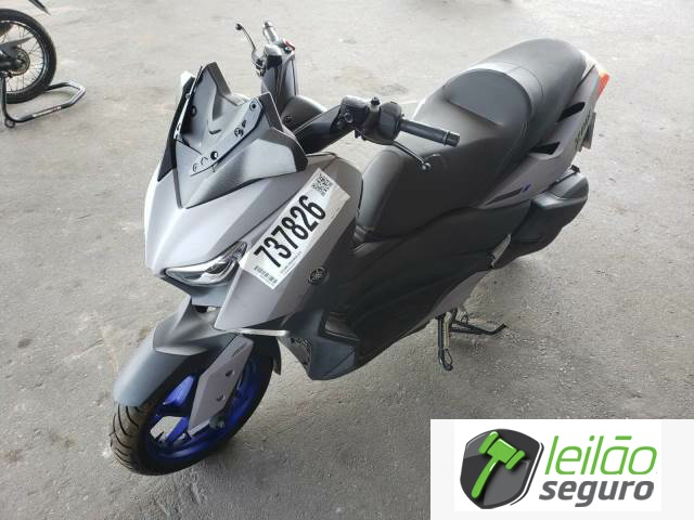 LOTE 006 - XMAX 250 ABS CVT 2022